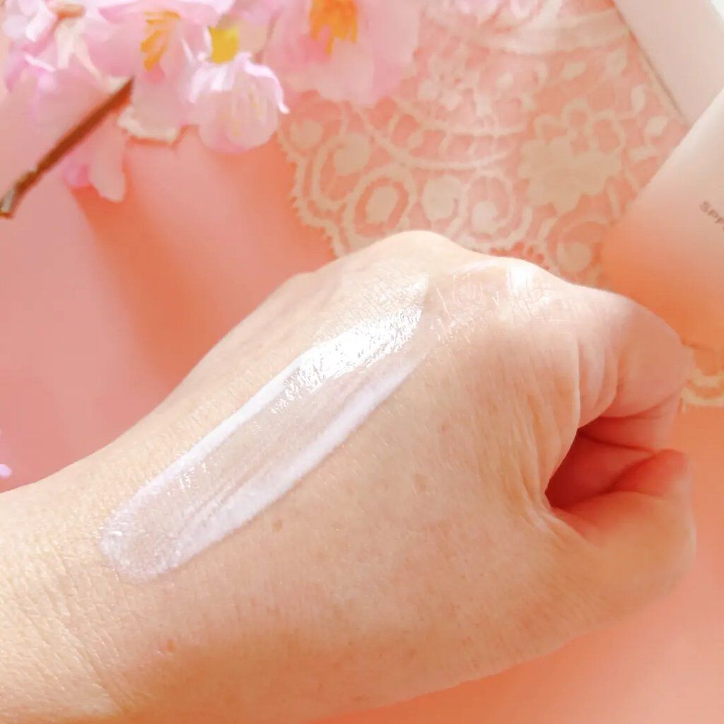 ベネフィーク クリア UV エッセンス（ＵＶ＆ＩＲ）/BENEFIQUE/日焼け止めローションを使ったクチコミ（3枚目）