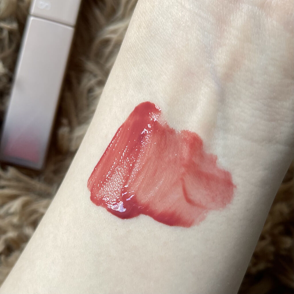 リップアーマー 04 反撃モーヴ/KiSS/口紅を使ったクチコミ（3枚目）