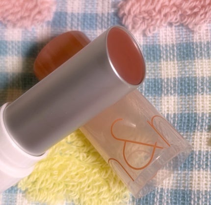 グラスティングメルティングバーム/rom&nd/リップバームを使ったクチコミ(1枚目)