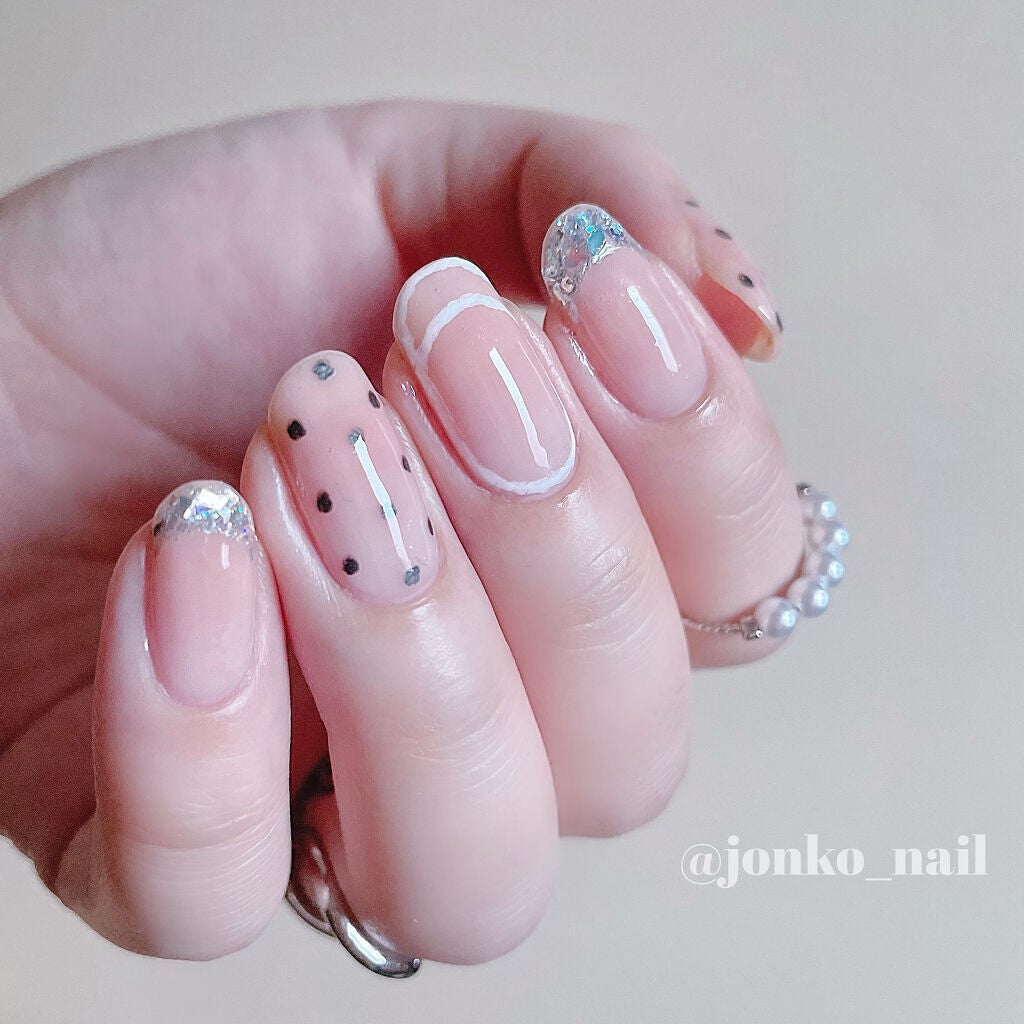 エムプティジャパン ネイルポリッシュ/Mpetit Japan/マニキュアを使ったクチコミ(2枚目)