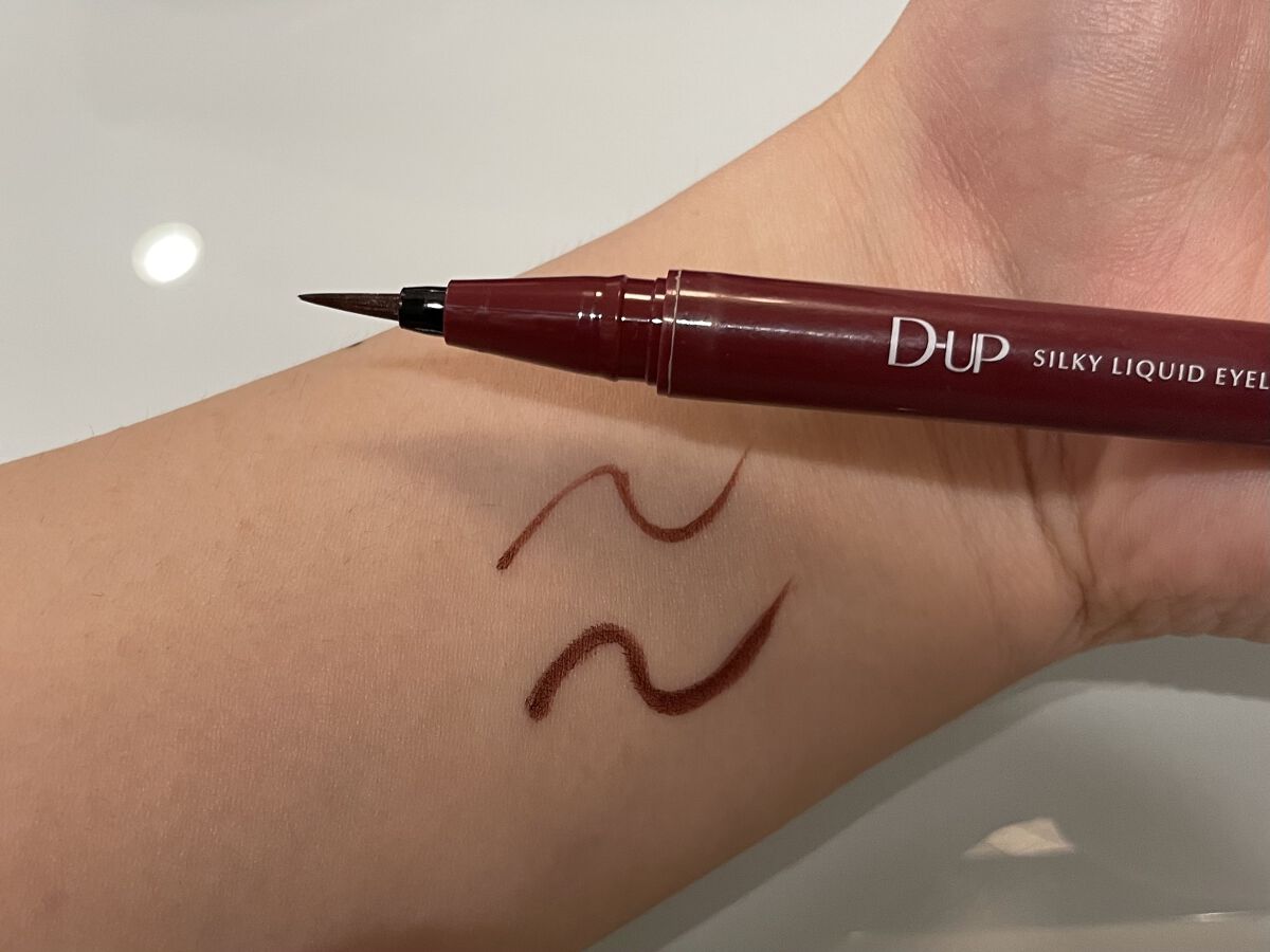 シルキーリキッドアイライナーWP/D-UP/リキッドアイライナーを使ったクチコミ（3枚目）