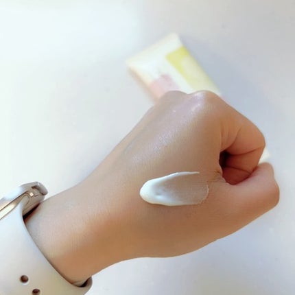 プロテクティブ UVエッセンス/excel/日焼け止めローションを使ったクチコミ(2枚目)