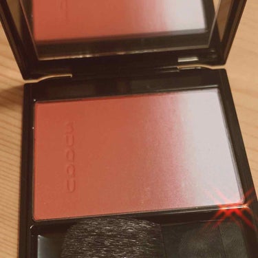 ピュア カラー ブラッシュ 115 紅氷柱 -BENITSURARA(限定色)/SUQQU/パウダーチークを使ったクチコミ（1枚目）