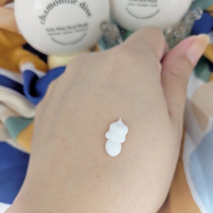 パフューマリー ハンド&ネイルクリーム デューイアルテミシア 50ml/カミール/ハンドクリームを使ったクチコミ(4枚目)