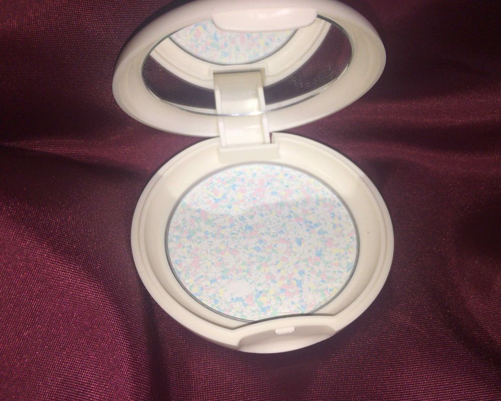 ノーセバム ブラーパクト/innisfree/プレストパウダーを使ったクチコミ(2枚目)