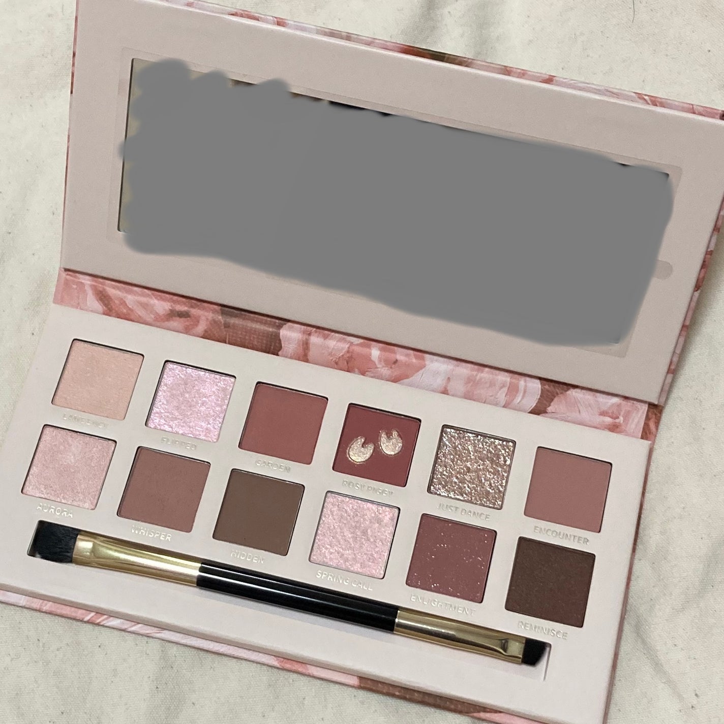 エクスプローラ12色 動物アイシャドウパレット/PERFECT DIARY/アイシャドウパレットを使ったクチコミ(3枚目)