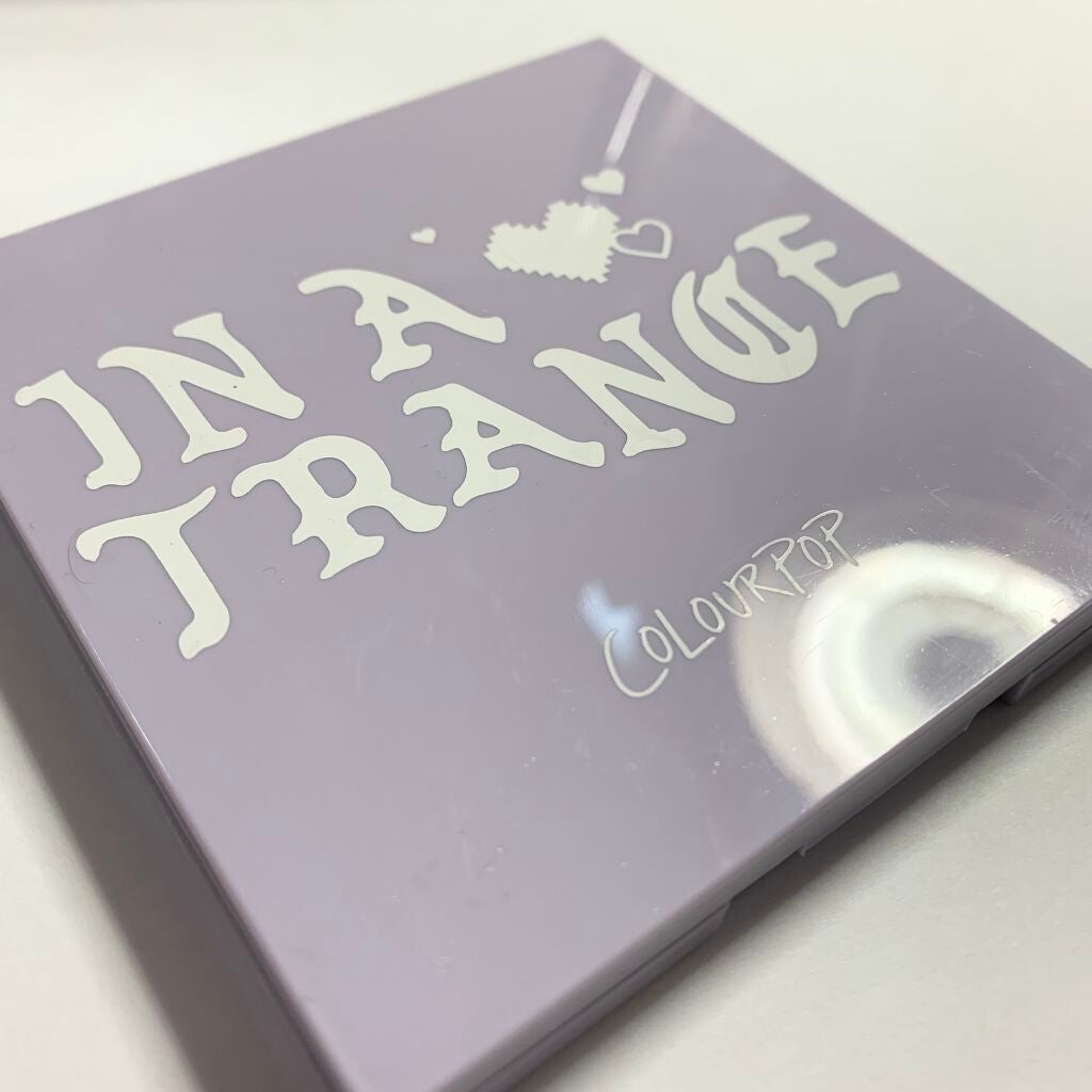 In A Trance/ColourPop/アイシャドウパレットを使ったクチコミ(5枚目)