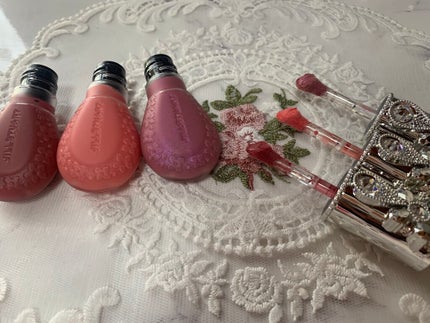 ジルスチュアート ブルームドロップ リップ&チーク シフォン 102 twinkle dream(限定色)/JILL STUART/リキッドチークを使ったクチコミ(3枚目)