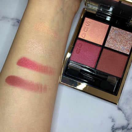 シグニチャー カラー アイズ/SUQQU/アイシャドウパレットを使ったクチコミ(3枚目)