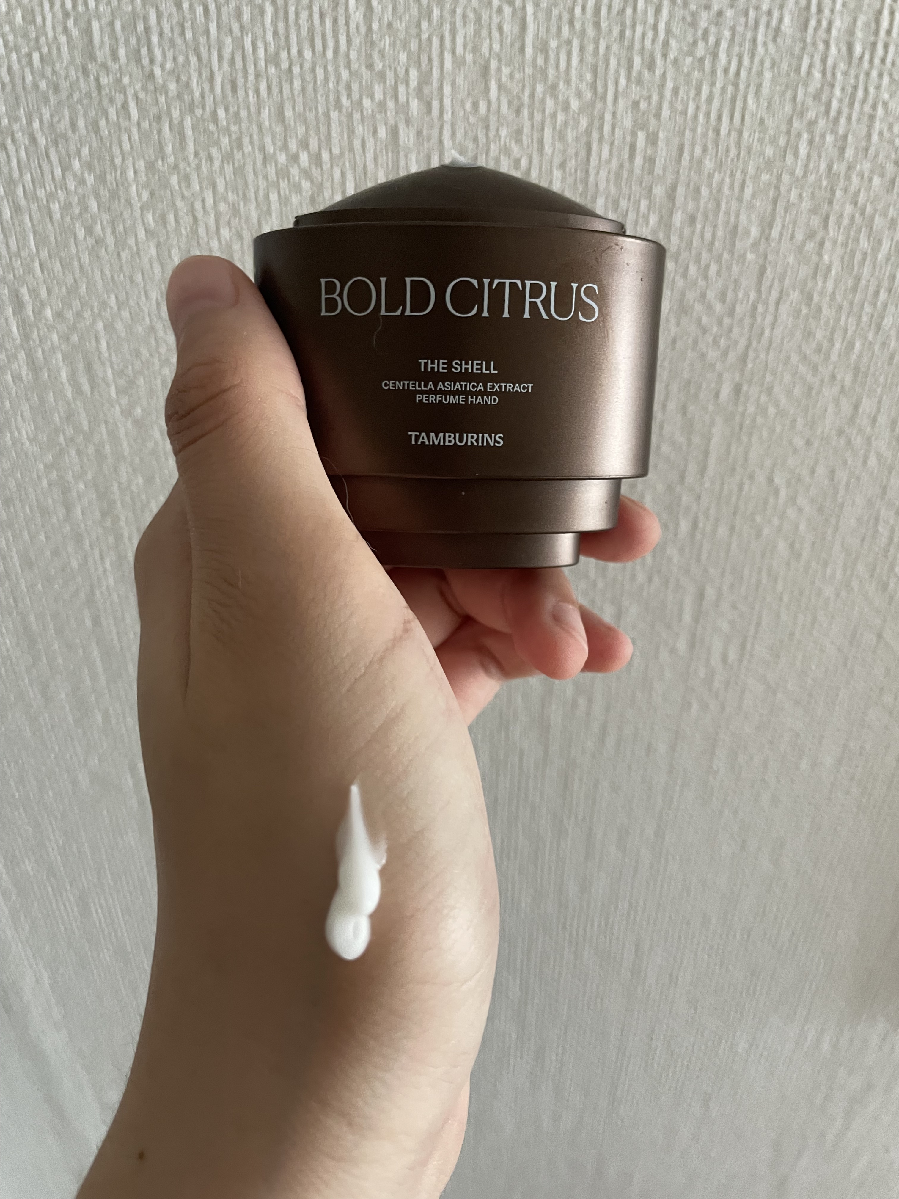 THE SHELL PerfumeHANDCREAM/tamburins/ハンドクリームを使ったクチコミ（1枚目）