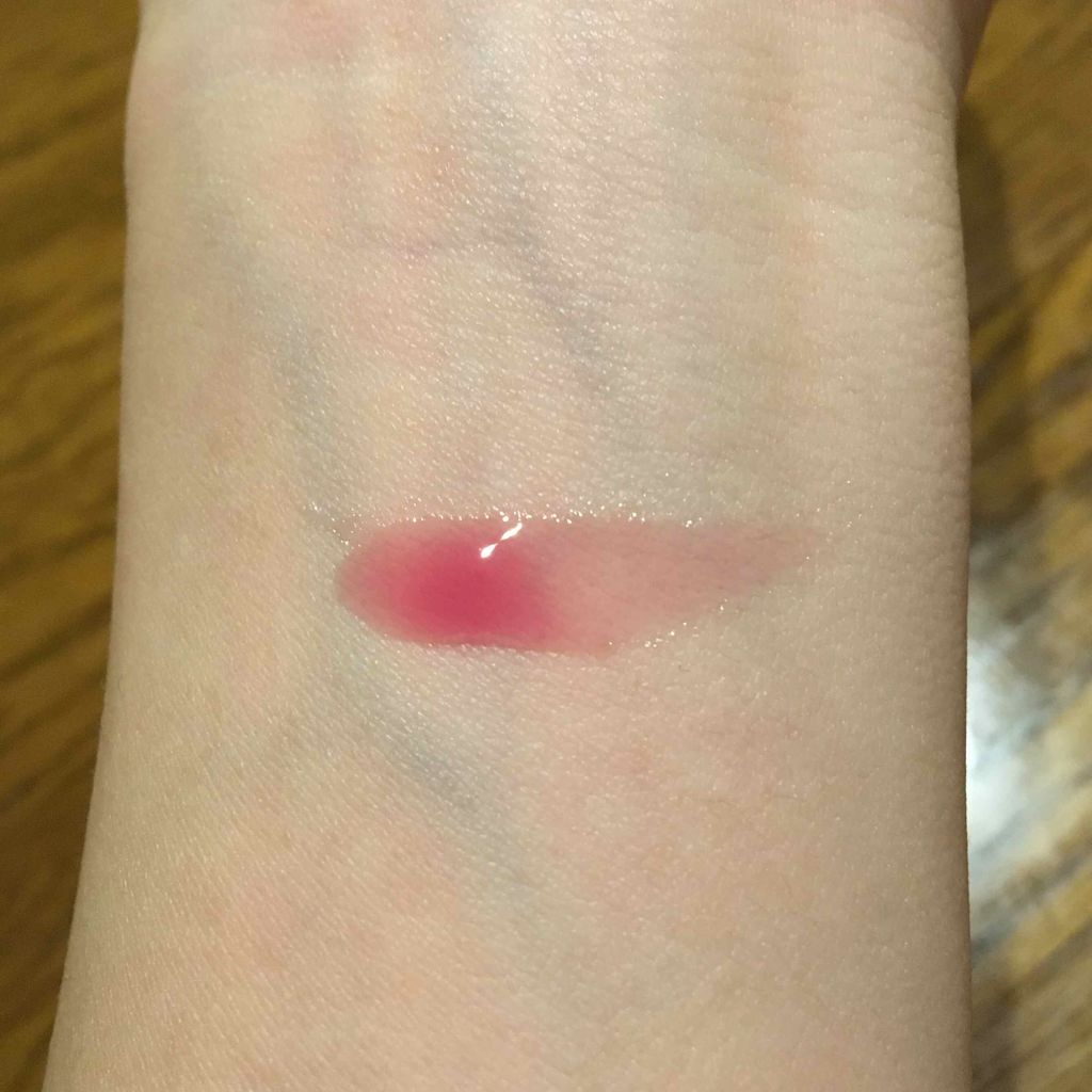 カラーエナメルグロス/KATE/リップグロスを使ったクチコミ（2枚目）