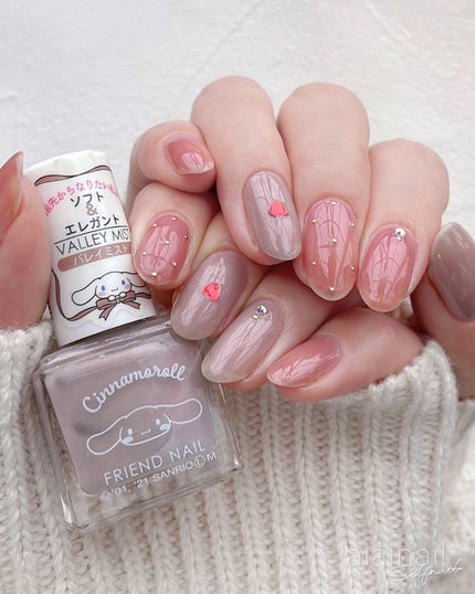 フレンドネイル(リニューアル品) /DAISO/マニキュアを使ったクチコミ(4枚目)
