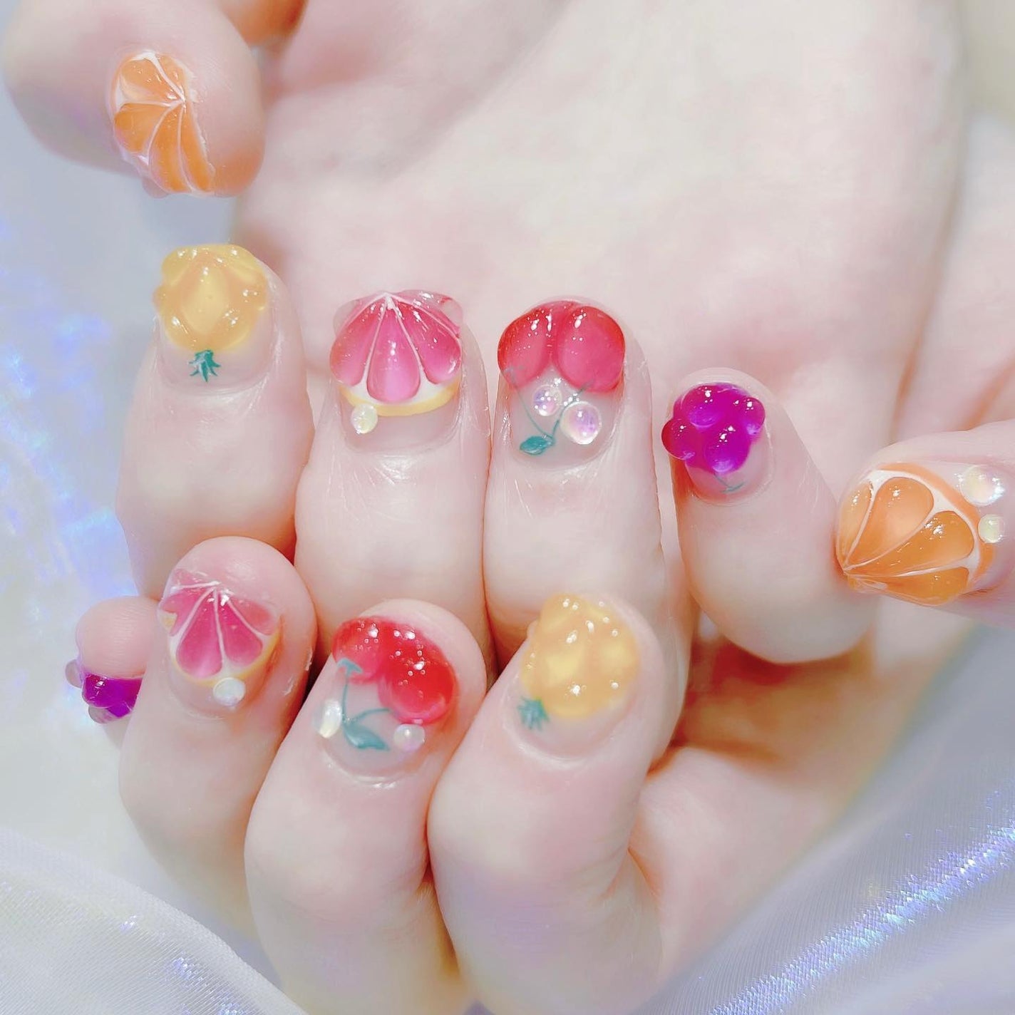 なかやまちえこ on LIPS 「fruits!⠀⠀@aldioustoki⠀施術は@aby_s..」(3枚目)