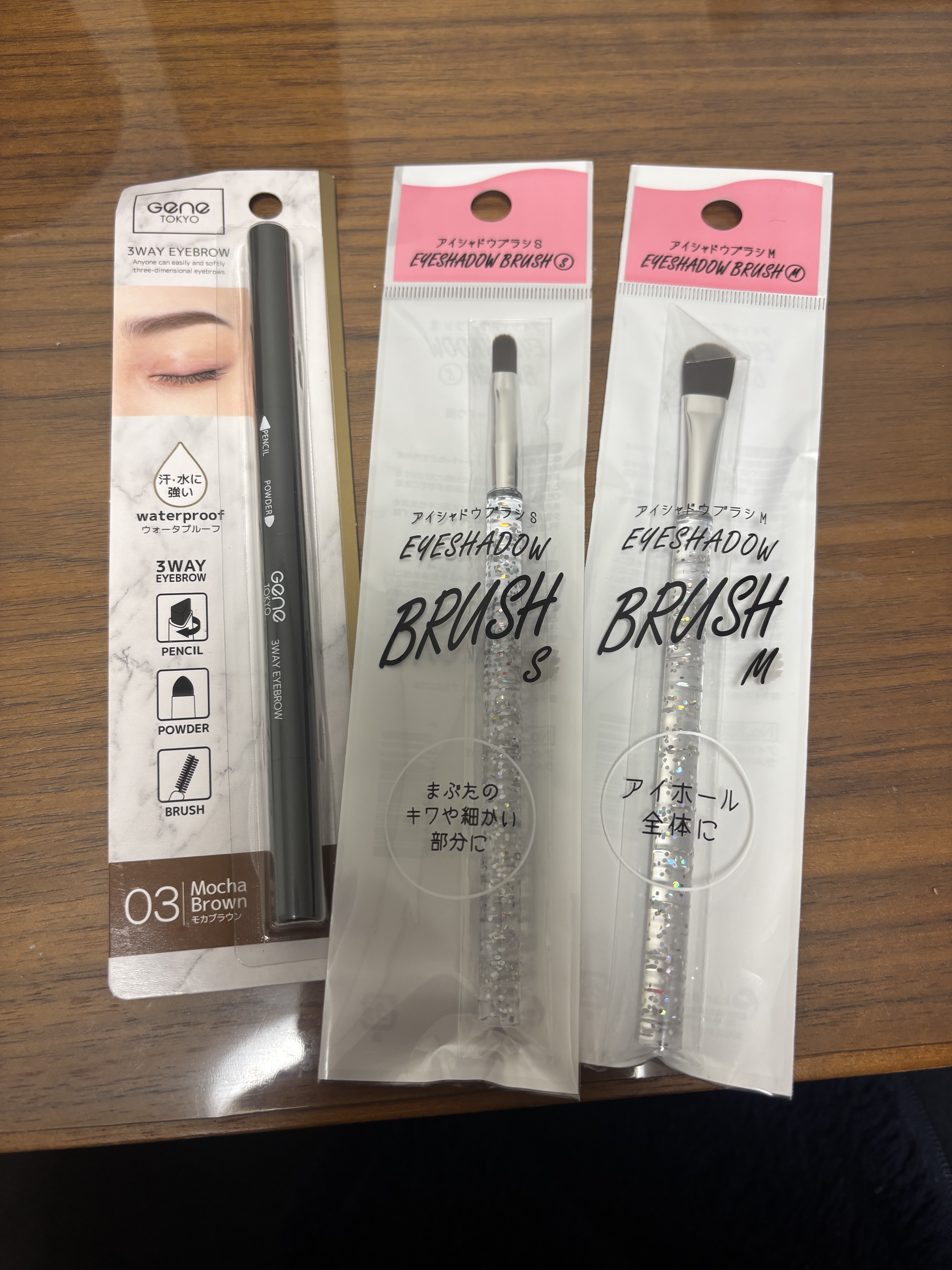 GENE3WAYアイブロウ三角芯タイプ/セリア/アイブロウペンシルを使ったクチコミ（1枚目）