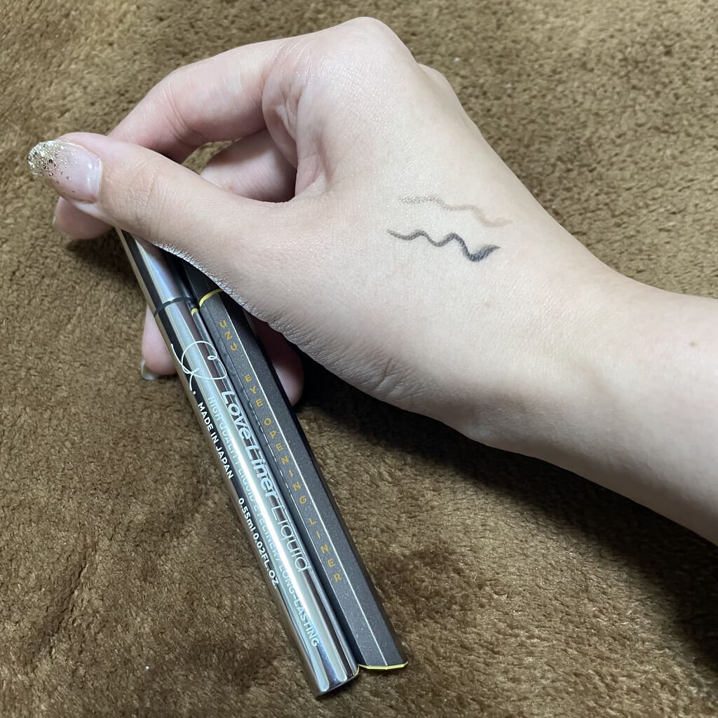 EYE OPENING LINER/UZU BY FLOWFUSHI/リキッドアイライナーを使ったクチコミ（2枚目）