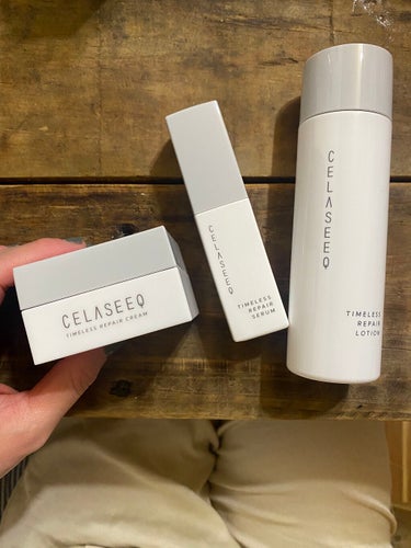 CELASEEQのスキンケアを使ってみた◎

化粧水と美容液、クリームの三つを使ってみました！

✅化粧水、美容液、クリームすべてにヒト幹細胞培養液を高濃度で配合

✅エタノール、鉱物油、着色料、シリコ