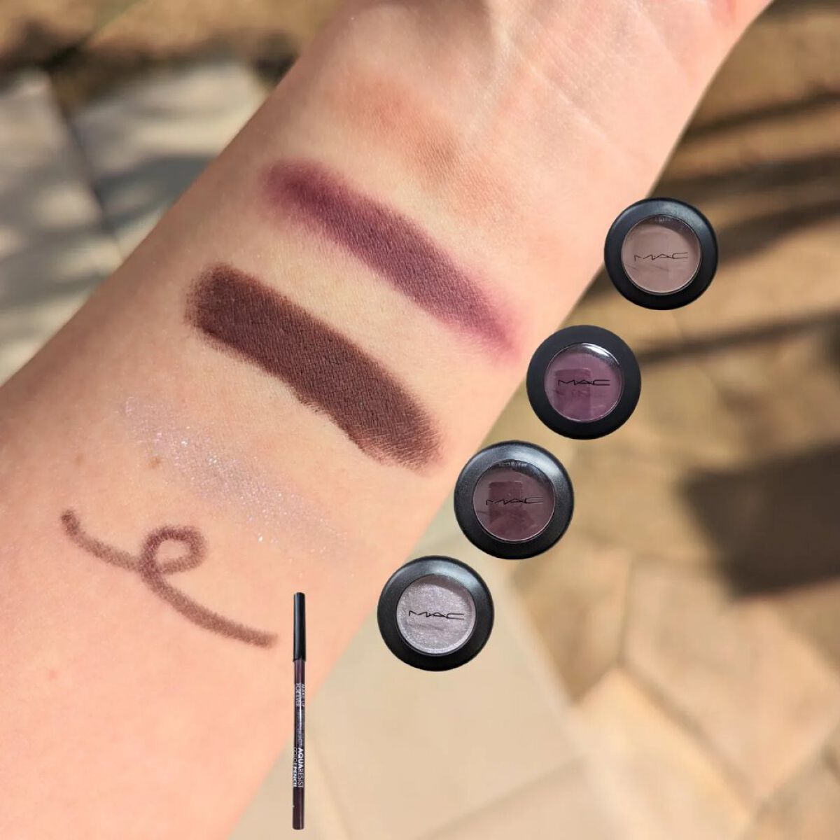 パウダー キス アイシャドウ/M・A・C/単色アイシャドウを使ったクチコミ（3枚目）