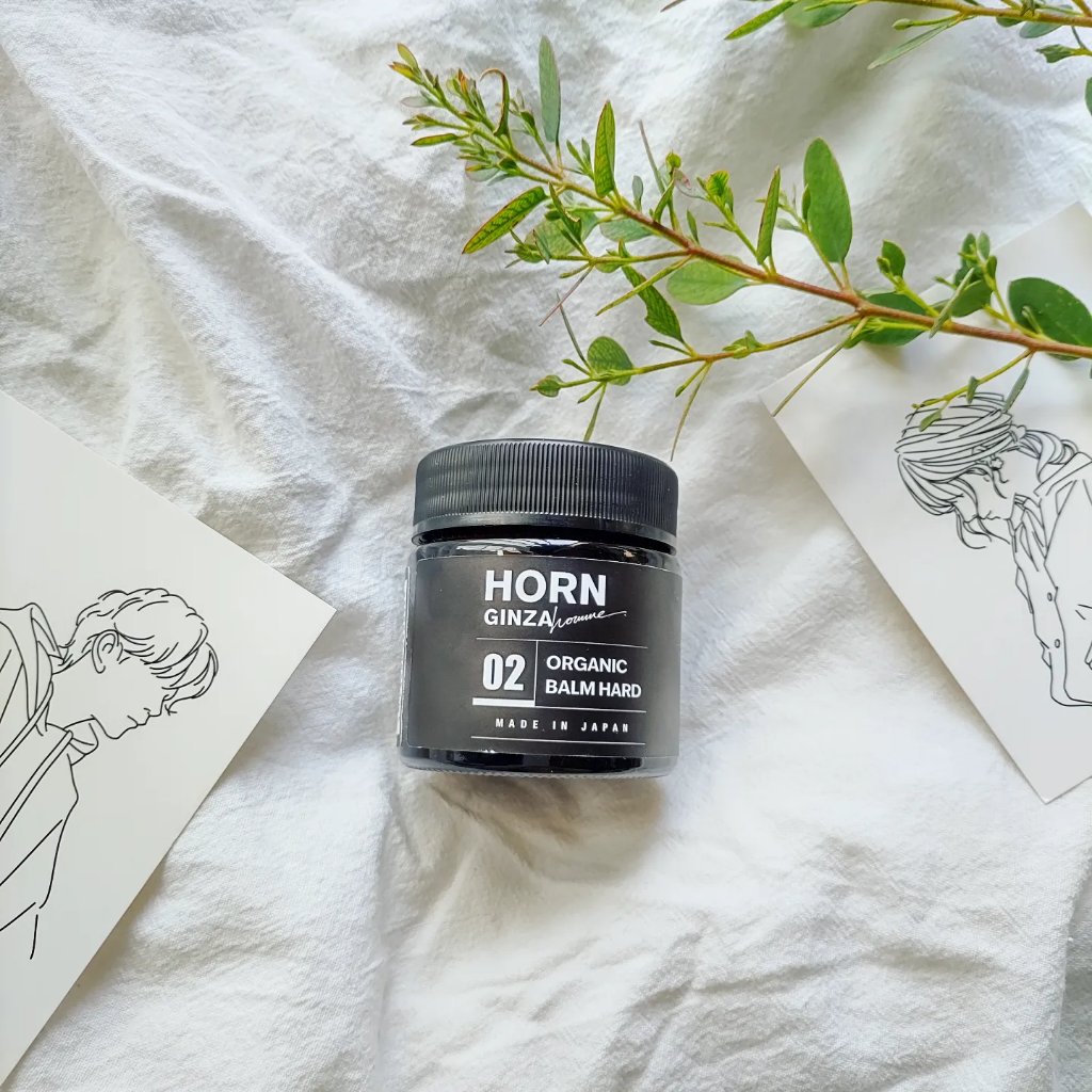 HORN HORNオーガニックバーム HARDのクチコミ「HORN オーガニックバーム HARD

セット力があり、マットでドライな質感を表現できるヘア.....」（1枚目）