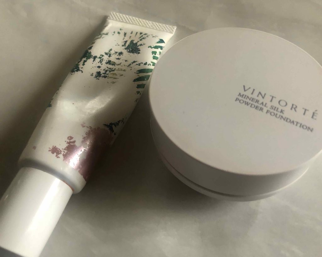 ミネラルシルクファンデーション(ケース・パフ付)/ヴァントルテ/パウダーファンデーションを使ったクチコミ(2枚目)