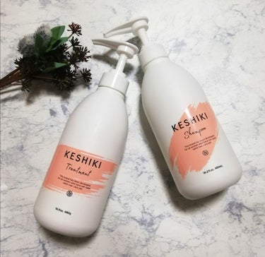 KESHIKI KESHIKIシャンプー／ヘアトリートメントのクチコミ「KESHIKI 
シャンプー&ヘアトリートメント
480ml 1850円(税抜)
480g 1.....」（2枚目）