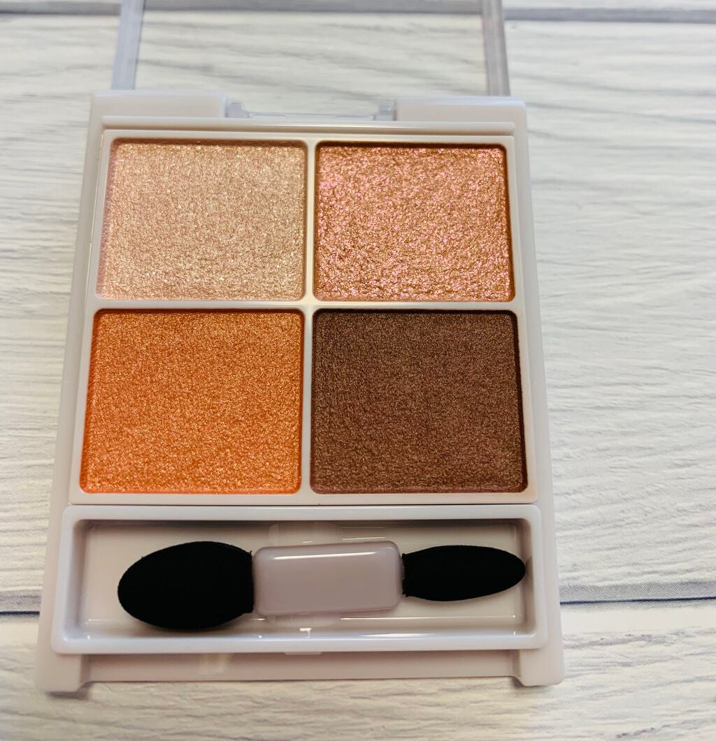 シルキースフレアイズ/キャンメイク/アイシャドウパレットを使ったクチコミ(2枚目)