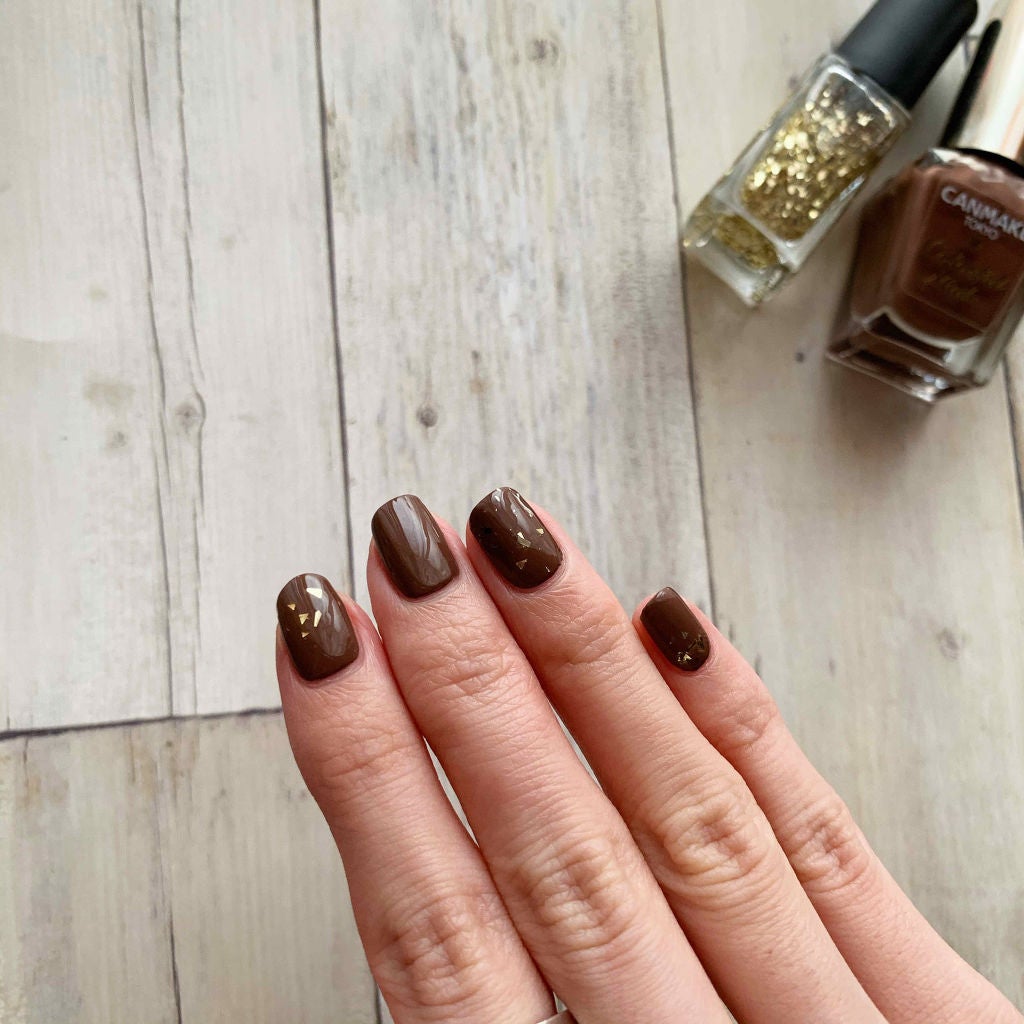 カラフルネイルズ/キャンメイク/マニキュアを使ったクチコミ(2枚目)