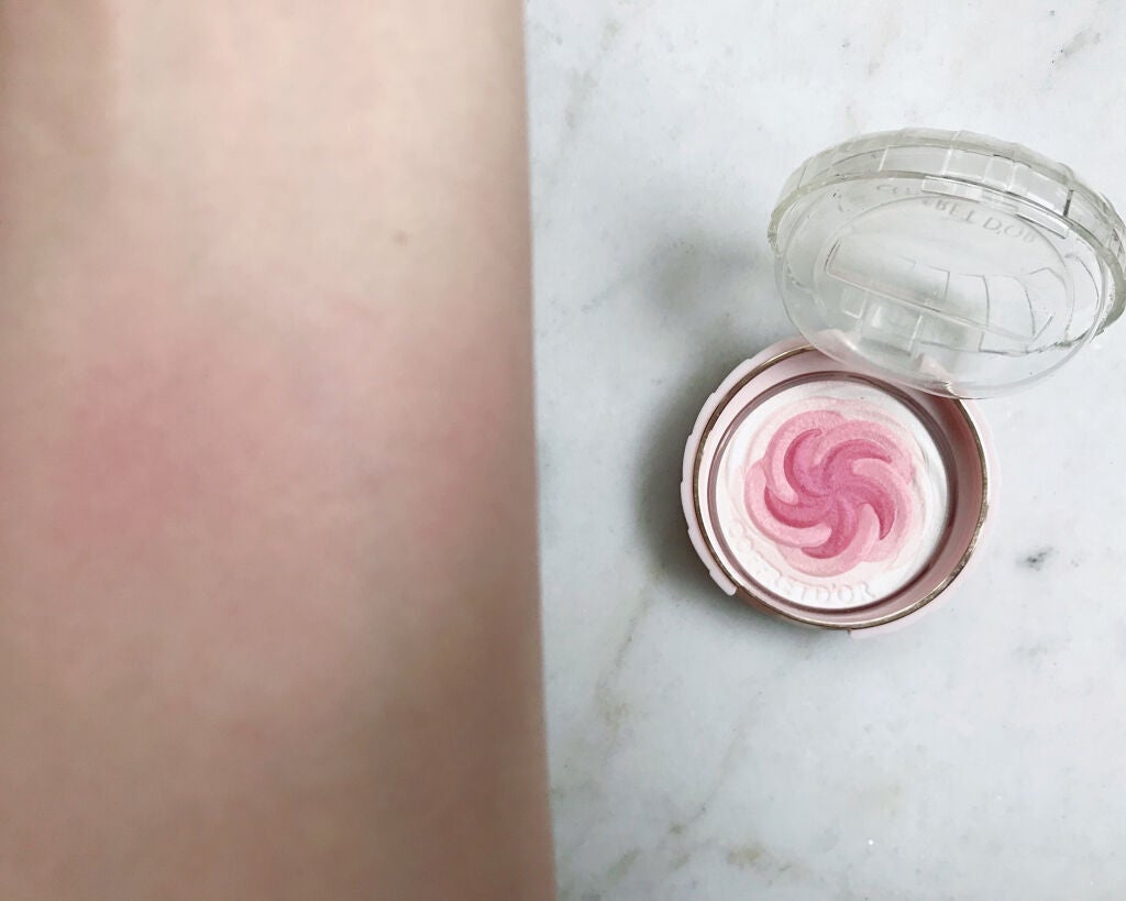 スマイルアップチークスN/コフレドール/パウダーチークを使ったクチコミ(2枚目)