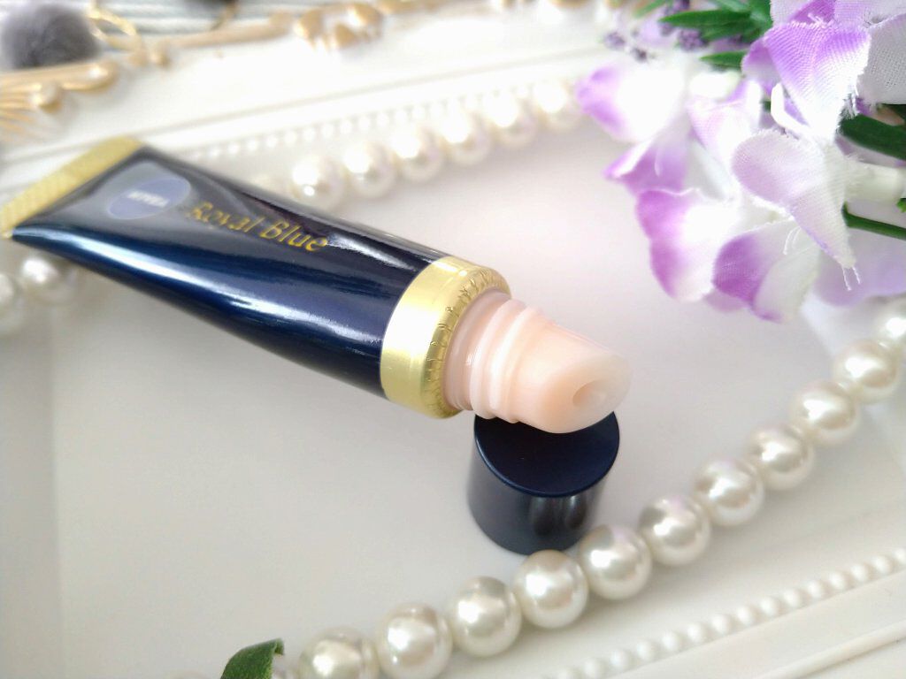 ニベア　ロイヤルブルーリップ　濃密美容ケア/ニベア/リップ美容液を使ったクチコミ（3枚目）