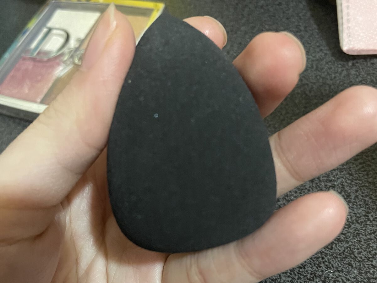 &be ブラックスポンジ/＆be/パフ・スポンジを使ったクチコミ（1枚目）