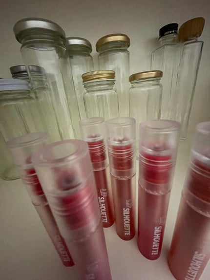 リップシルエットマットベルベットティント/i’m meme/リップティントを使ったクチコミ(2枚目)