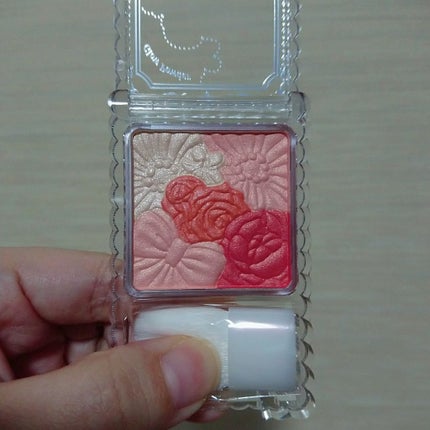 グロウフルールチークス 13 ジューシーポップフルール/キャンメイク/パウダーチークを使ったクチコミ(2枚目)