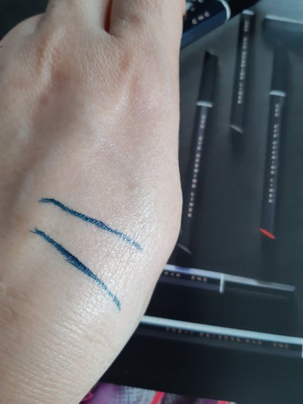 EYE OPENING LINER/UZU BY FLOWFUSHI/リキッドアイライナーを使ったクチコミ(2枚目)