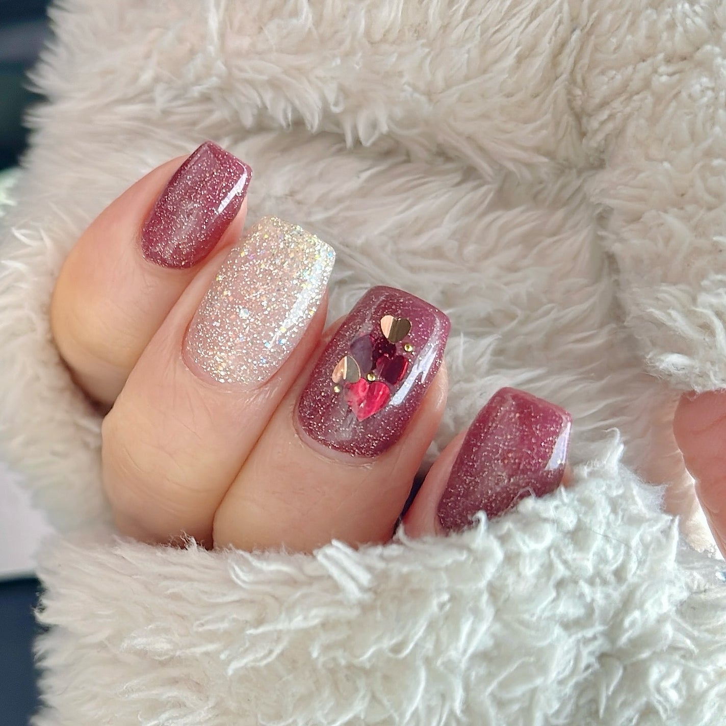 ♡𝙗𝙚𝙠𝙞♡フォロバ100%♡ on LIPS 「valentine'sday nail🍫🤍🩷❤️🤎🧡#nail..」(2枚目)