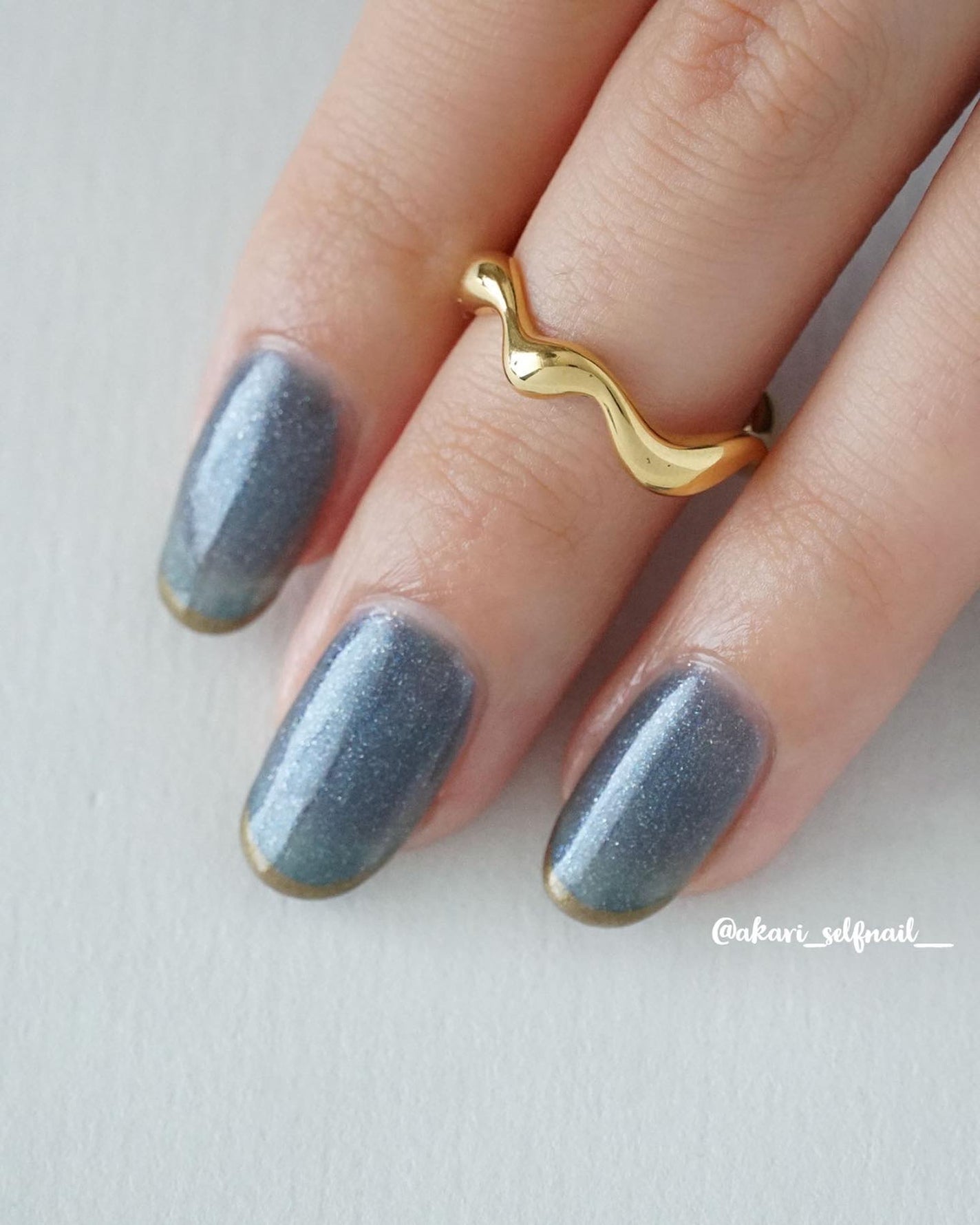 あかり|ネイルポリッシュの色見本帖 on LIPS 「ブルーフェアで再販されてて思わずお迎えした「nightflig..」(4枚目)