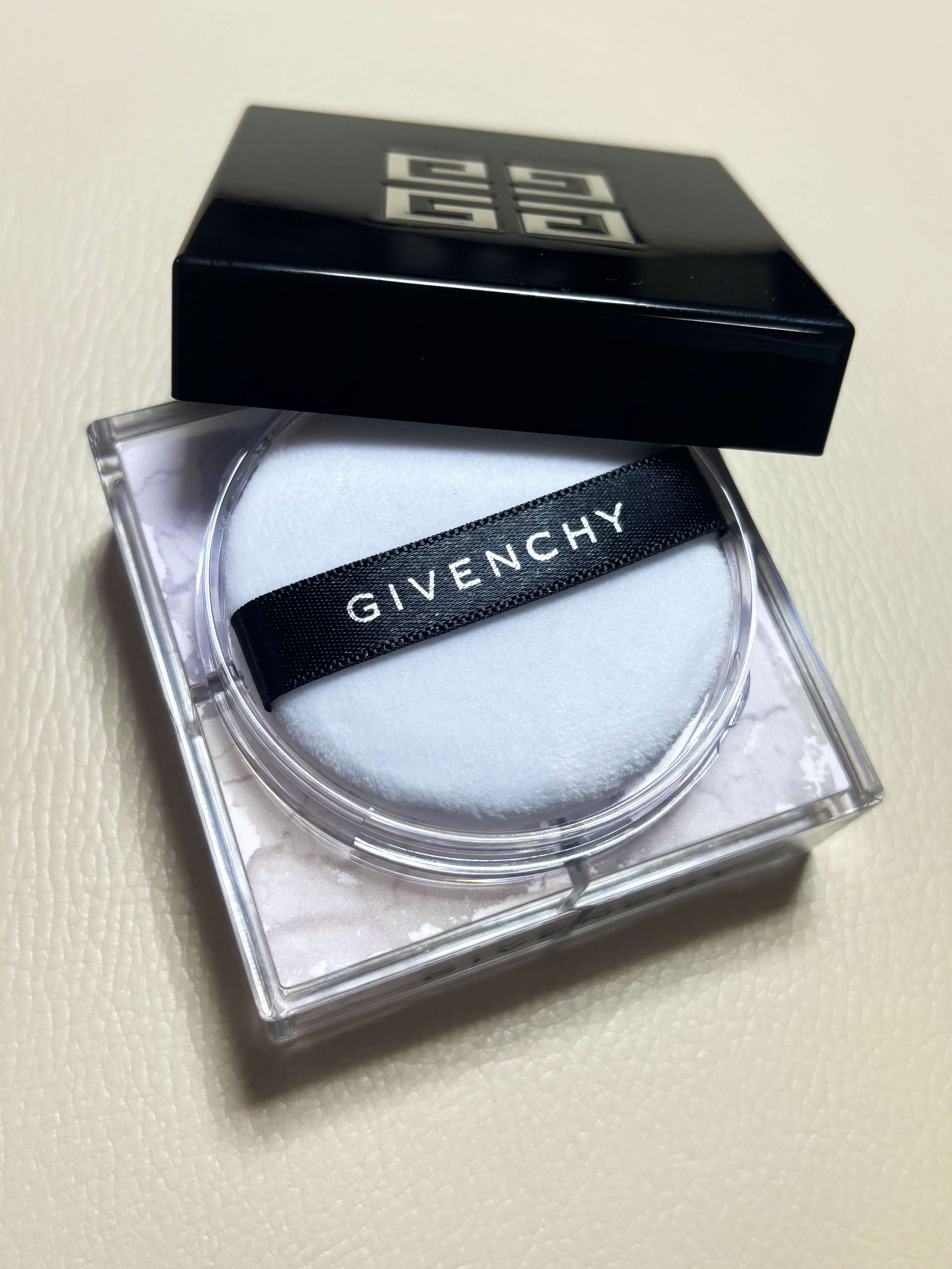 プリズム・リーブル/GIVENCHY/ルースパウダーを使ったクチコミ（2枚目）