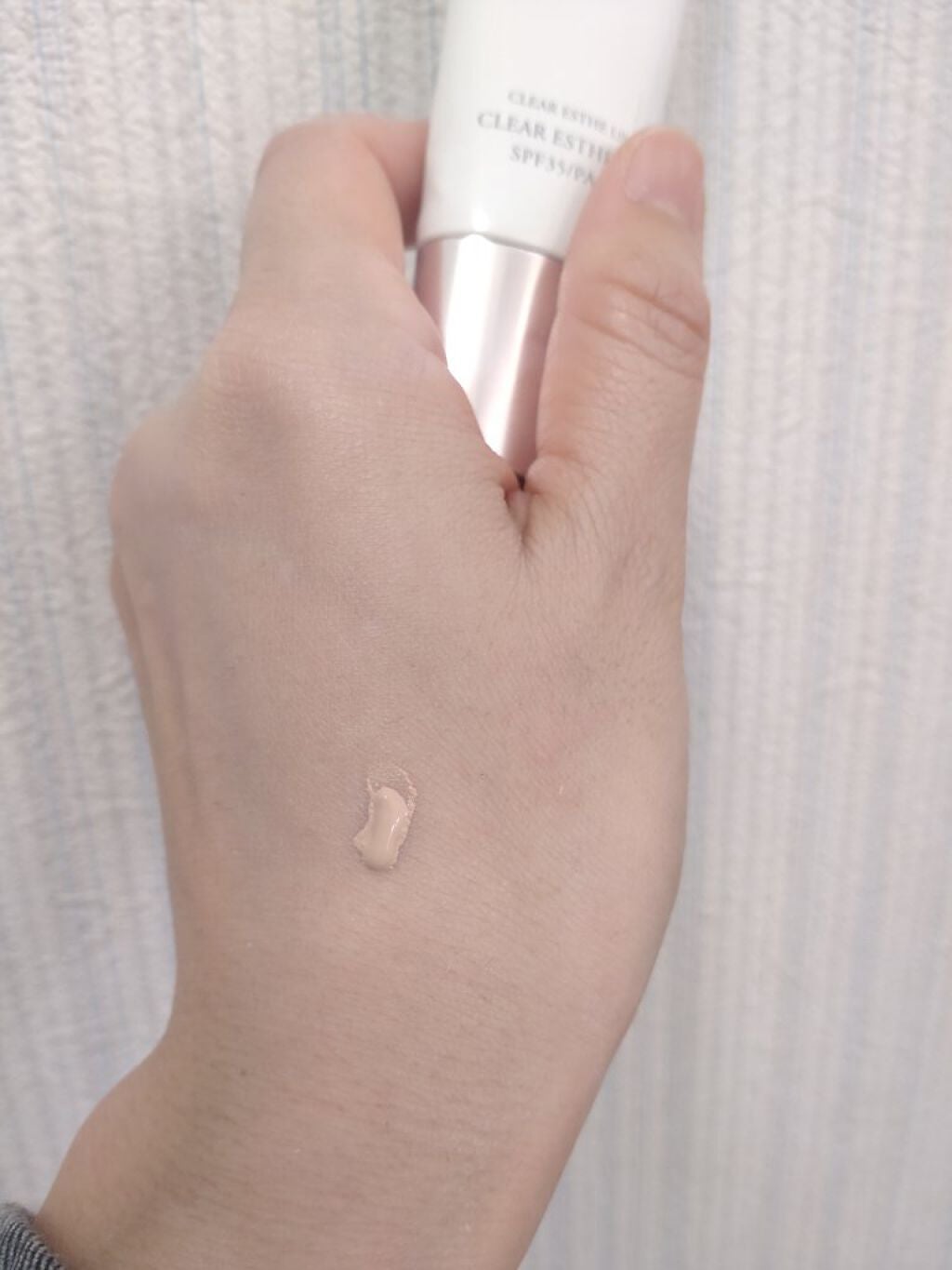 薬用クリアエステヴェール/Macchia Label/リキッドファンデーションを使ったクチコミ(3枚目)