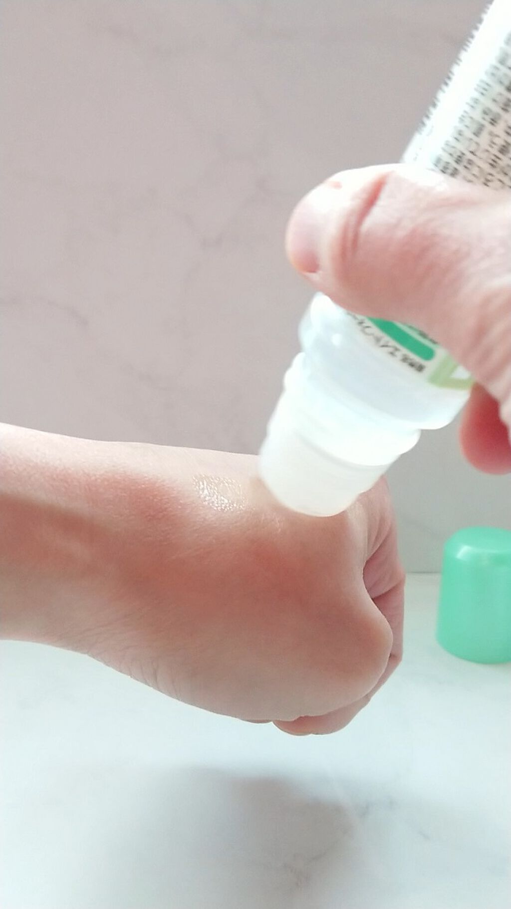 ロールオン 無香料/８ｘ４/デオドラント・制汗剤を使ったクチコミ（2枚目）