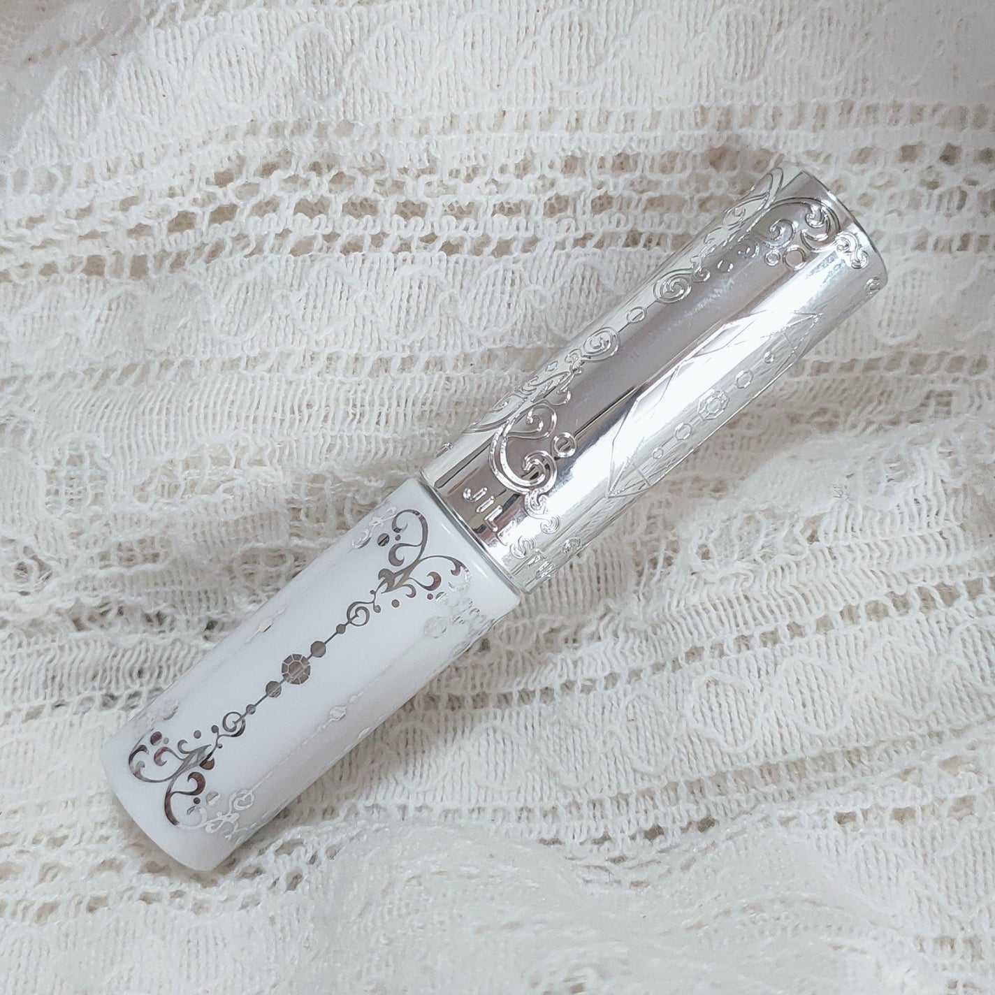 ジルスチュアート ムースブロウマスカラ/JILL STUART/眉マスカラを使ったクチコミ(1枚目)