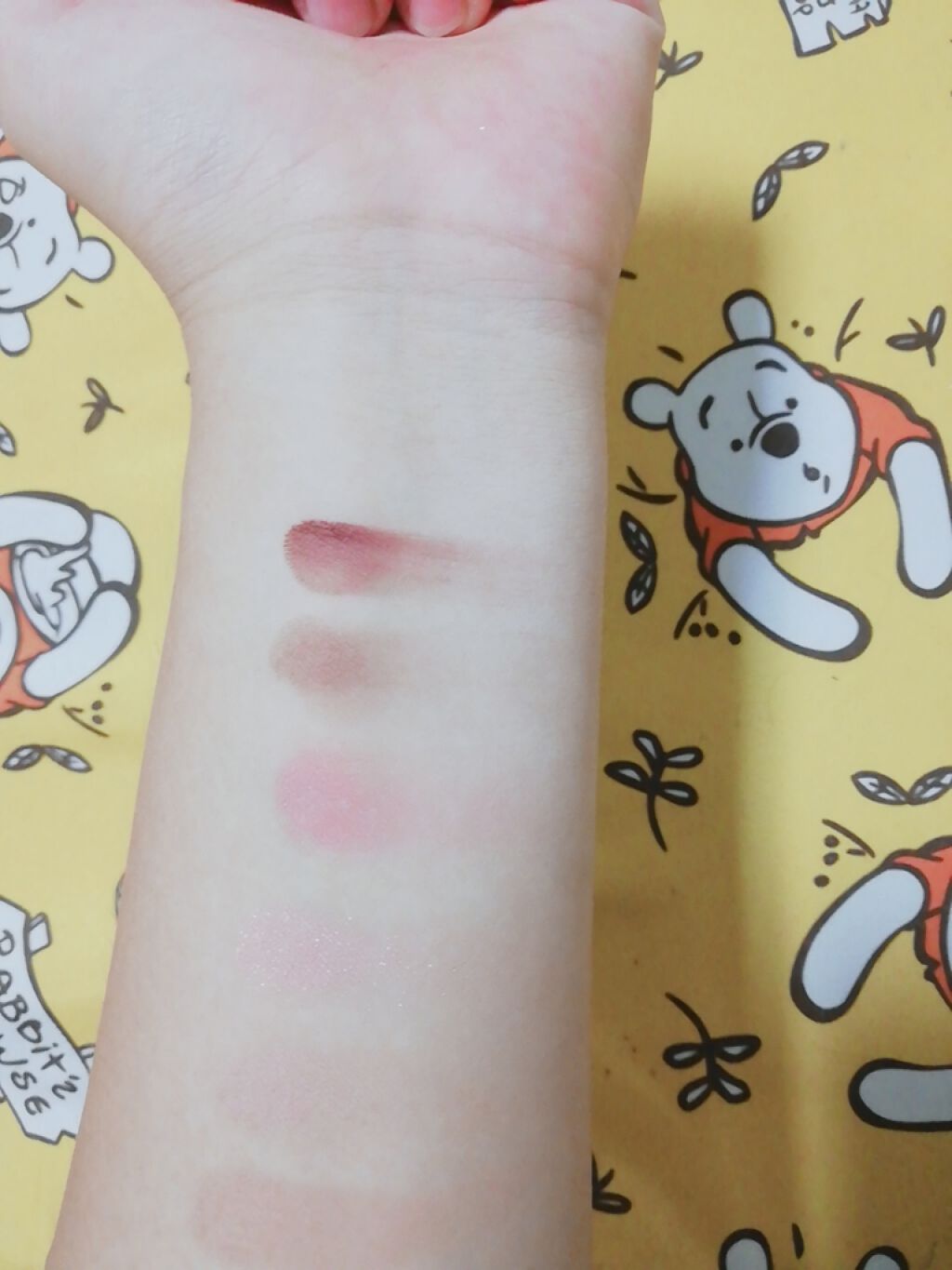 バレンタインボックス3ローズモーメント/VAVI MELLO/アイシャドウパレットを使ったクチコミ（3枚目）