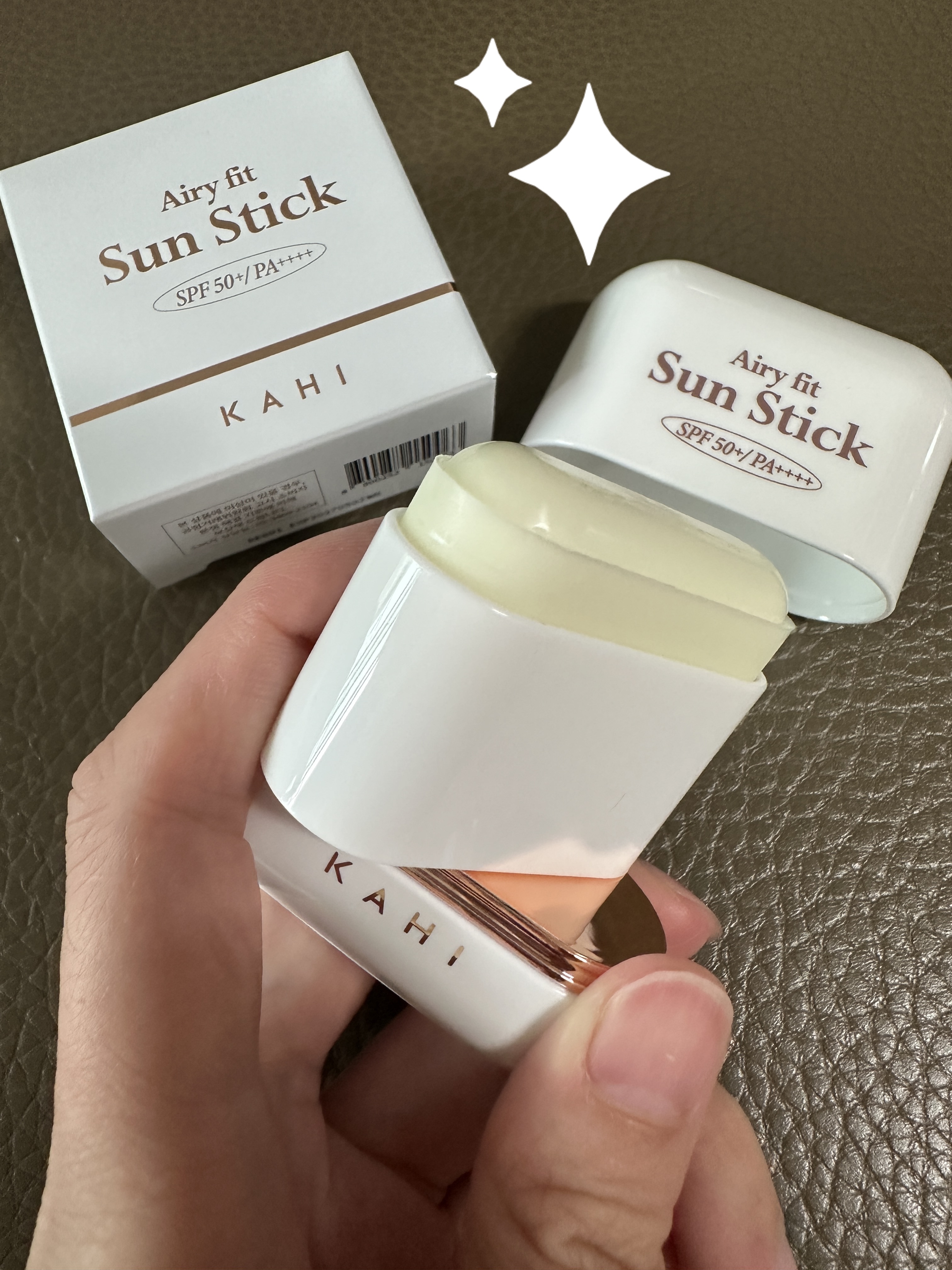 エアリーフィットサンスティック/KAHI/日焼け止めスティックを使ったクチコミ（3枚目）