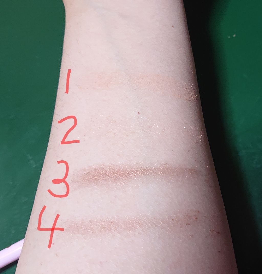 UR GLAM BLOOMING EYE COLOR PALETTE/U R GLAM/アイシャドウパレットを使ったクチコミ(3枚目)