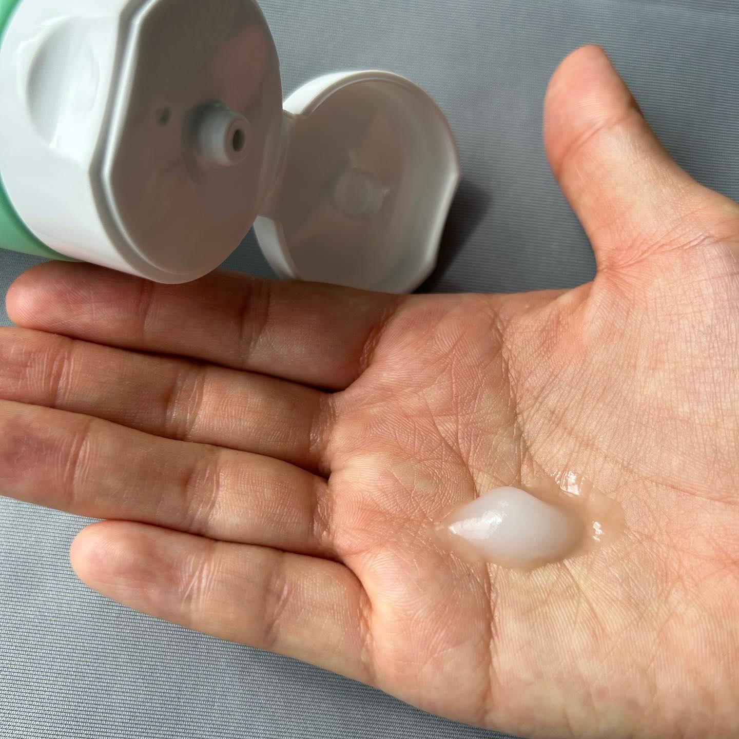 シカマイルドモイスチャーフォームクレンザー/Sugar Lab/洗顔フォームを使ったクチコミ（3枚目）