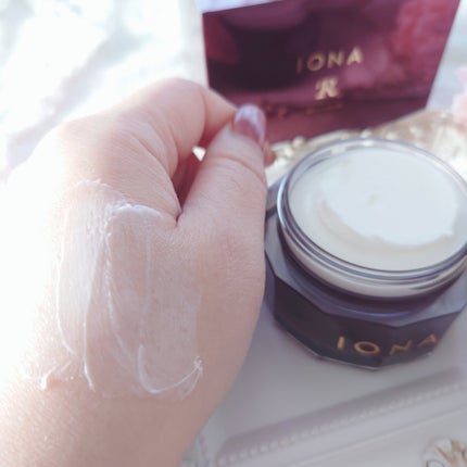 クリーム C/イオナR (イオナアール)/フェイスクリームを使ったクチコミ(7枚目)