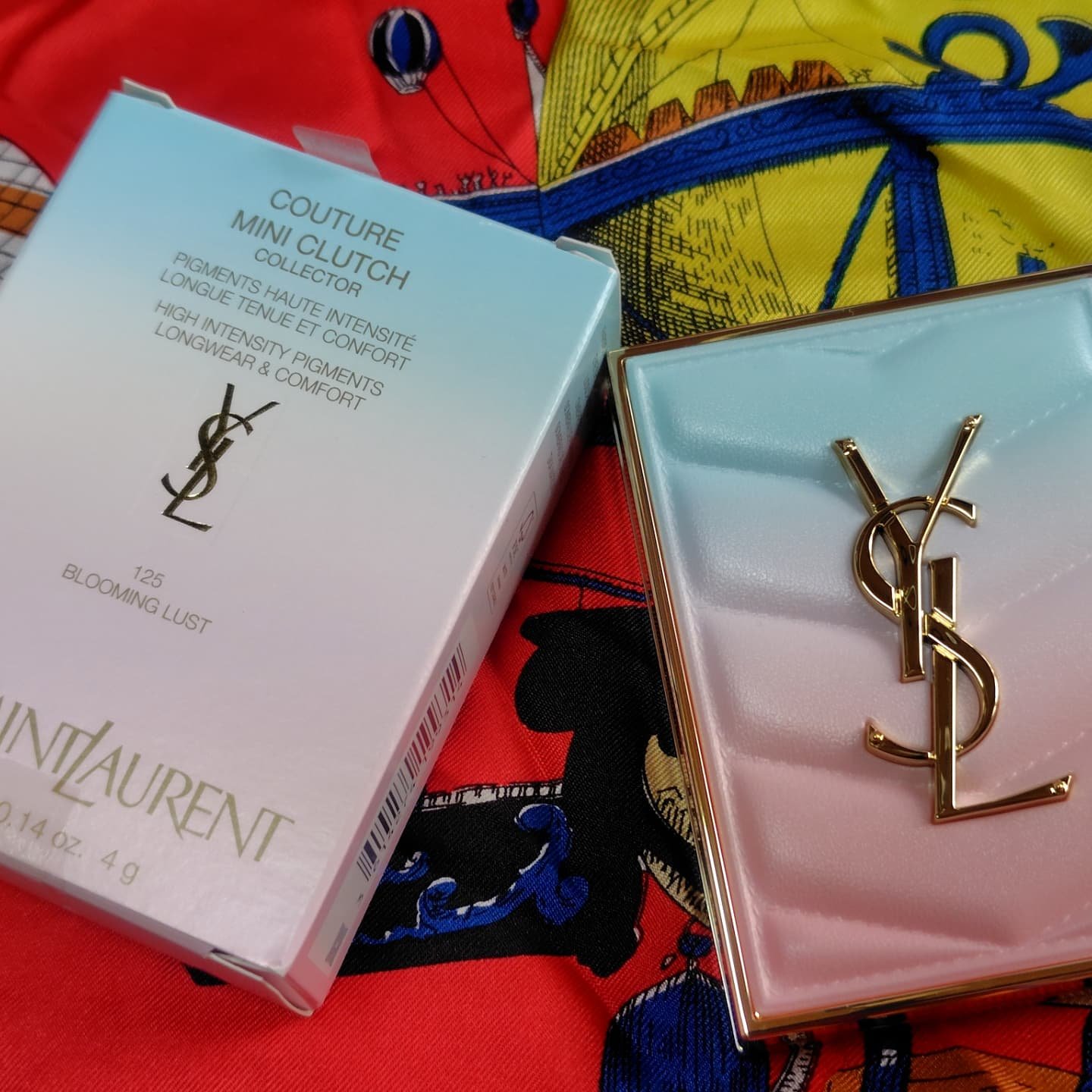 クチュール ミニ クラッチ/YVES SAINT LAURENT BEAUTE/アイシャドウパレットを使ったクチコミ（1枚目）