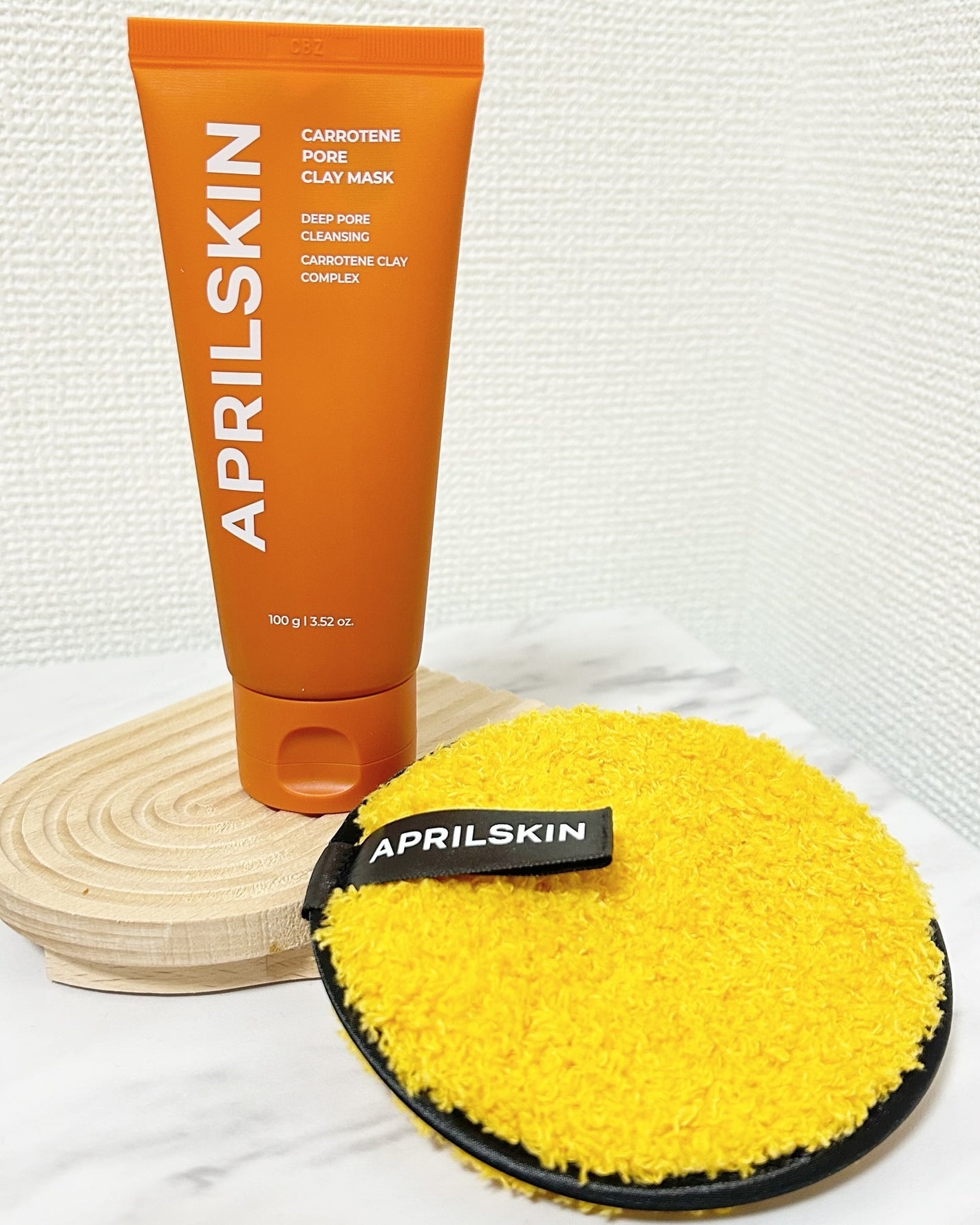 ゆんꪔ̤̮ フォロバ100 on LIPS 「, 𓂃𓈒𓏸𓂃𓈒𓏸◌エイプリルスキン🧡カロテン毛穴レスクレイパッ..」(1枚目)