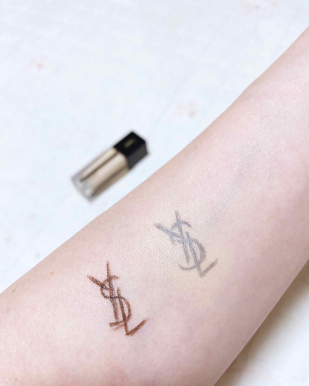 アンクル ド ポー オール アワーズ ファンデーション/YVES SAINT LAURENT BEAUTE/リキッドファンデーションを使ったクチコミ(3枚目)