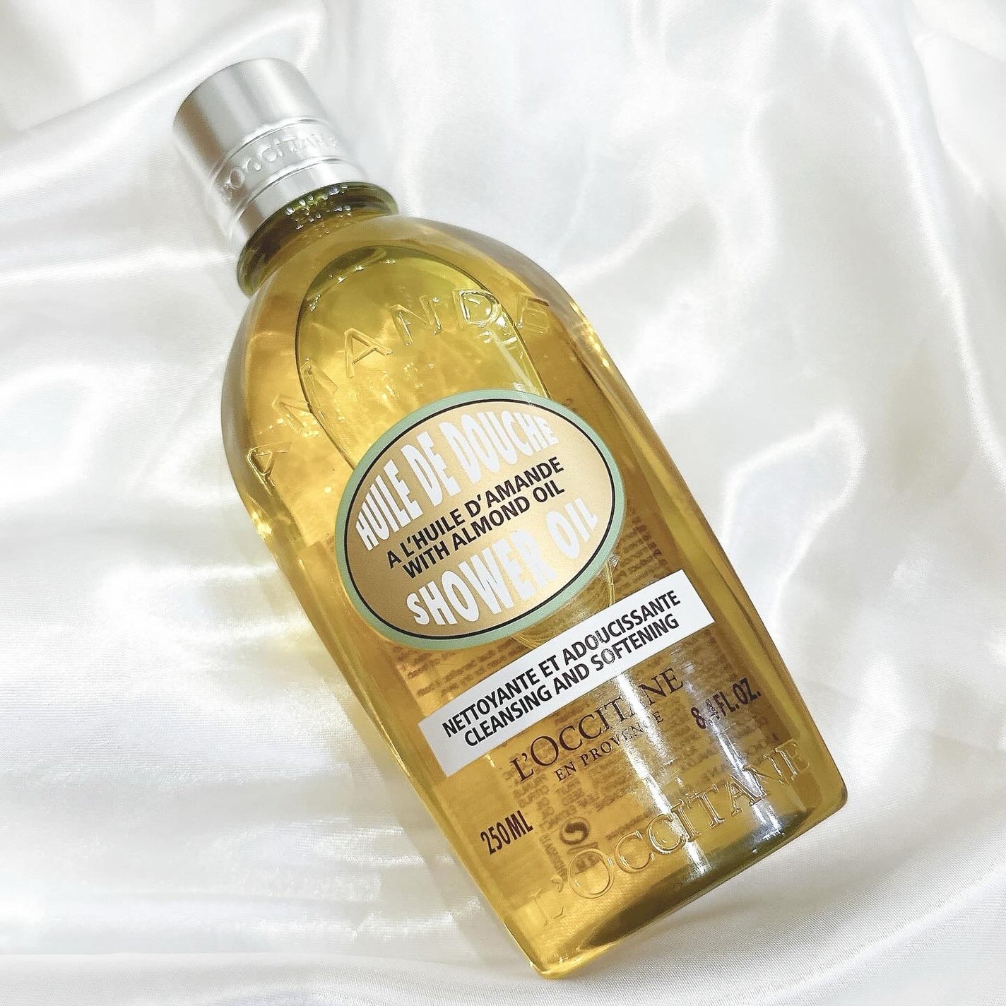 アーモンド モイスチャライジングシャワーオイル/L'OCCITANE/ボディソープを使ったクチコミ(2枚目)