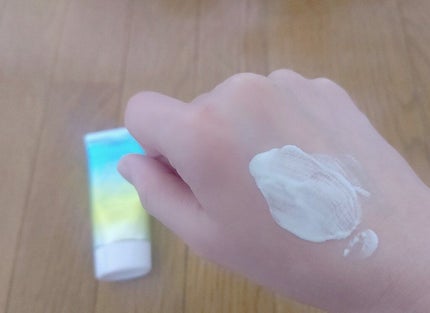 スキンアクア トーンアップUVエッセンス/スキンアクア/日焼け止めクリームを使ったクチコミ(2枚目)