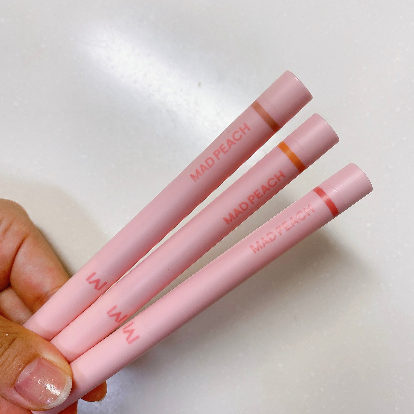 オーバーフィット リップペンシル/MAD PEACH/リップライナーを使ったクチコミ(3枚目)