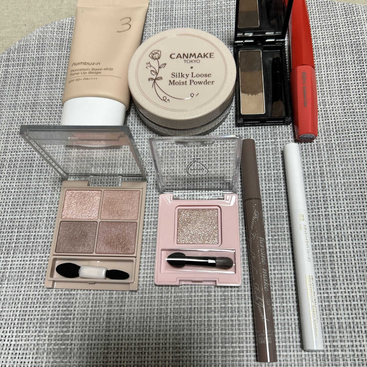 ケイト デザイニングアイブロウ3D/KATE/パウダーアイブロウを使ったクチコミ（2枚目）